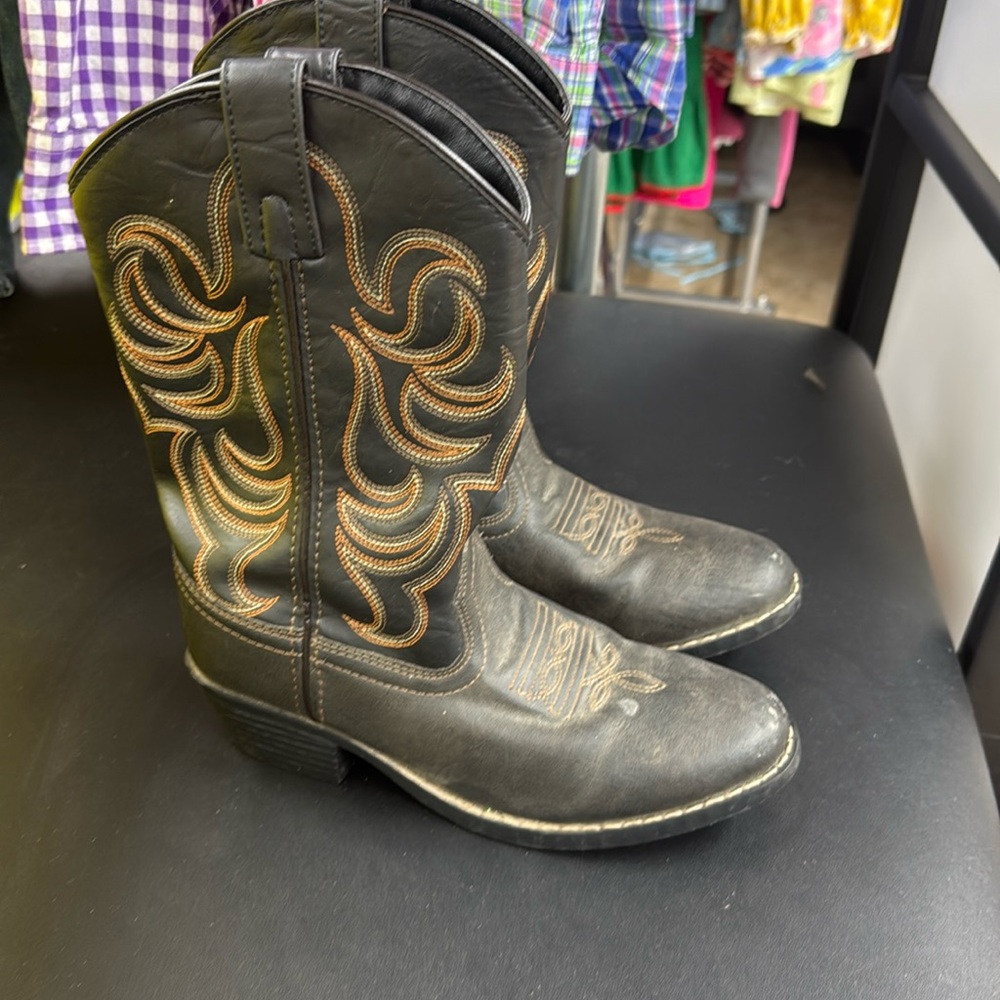 Boys cowboy boots